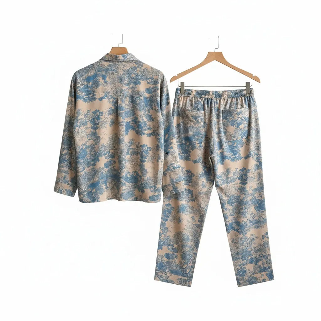 Pyjama Old Money - old money style